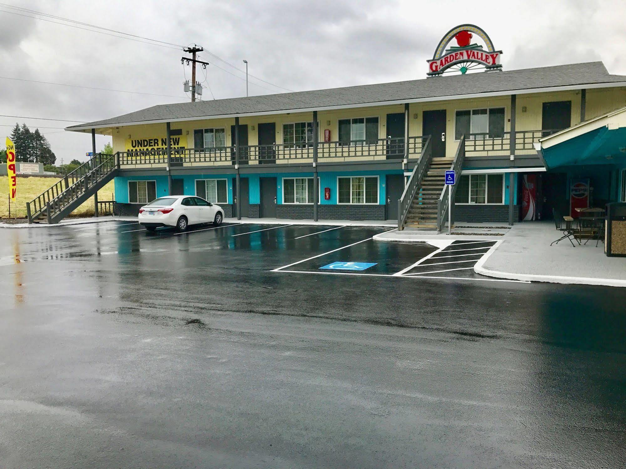Rosewood Inn & Suites Roseburg Exteriér fotografie