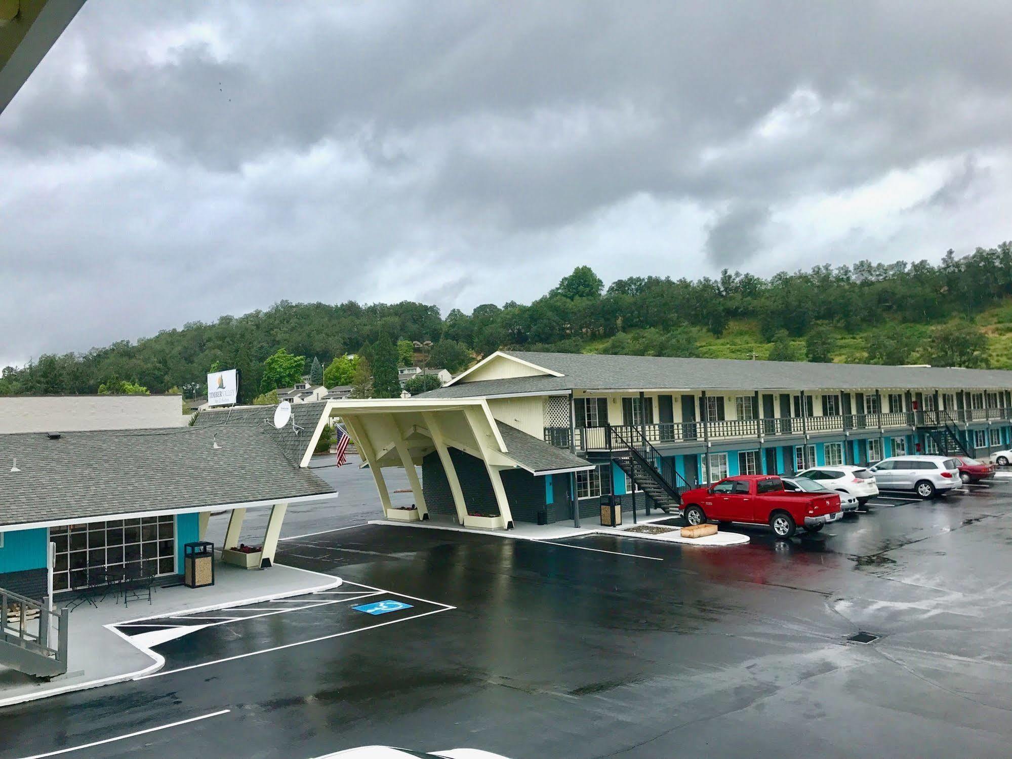 Rosewood Inn & Suites Roseburg Exteriér fotografie