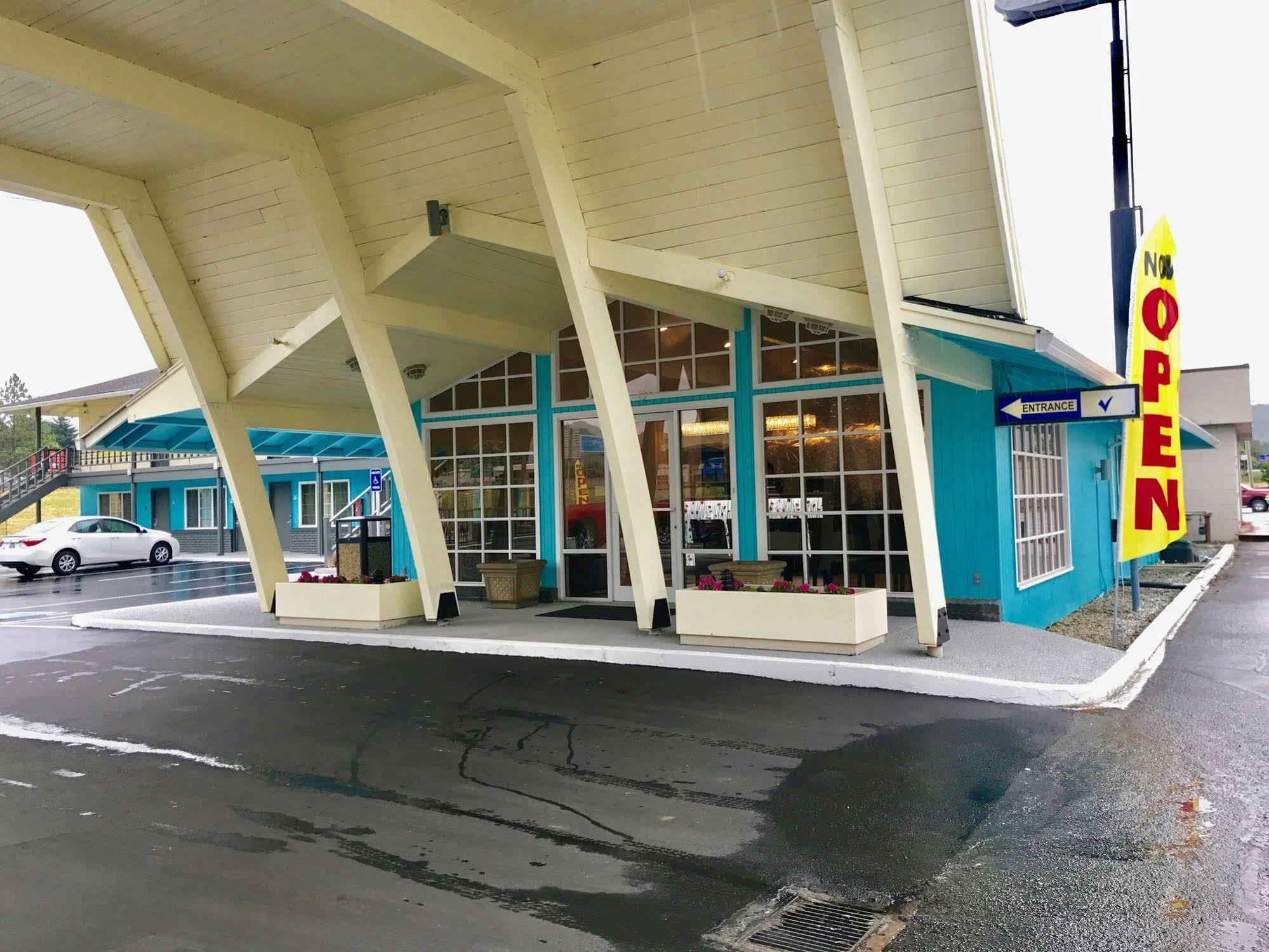 Rosewood Inn & Suites Roseburg Exteriér fotografie