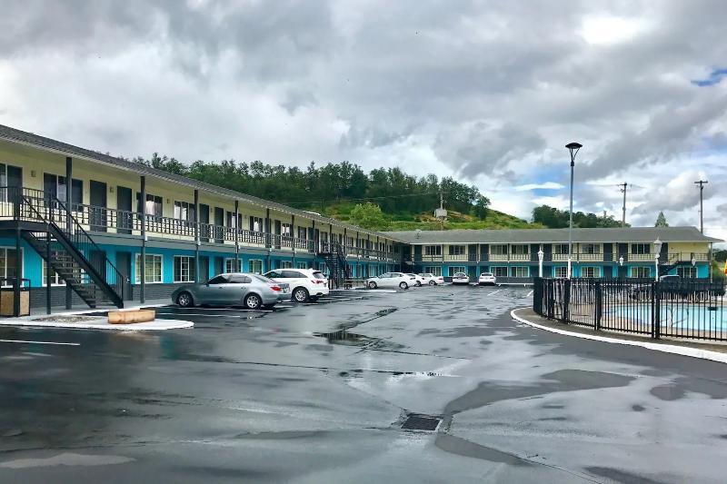 Rosewood Inn & Suites Roseburg Exteriér fotografie